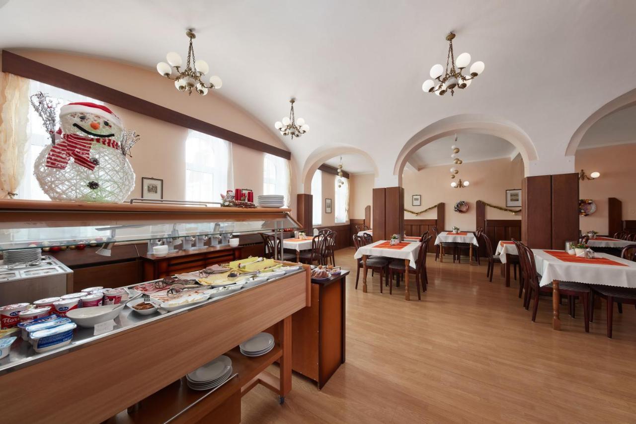 Hotel Roosevelt Litomerice Exterior photo