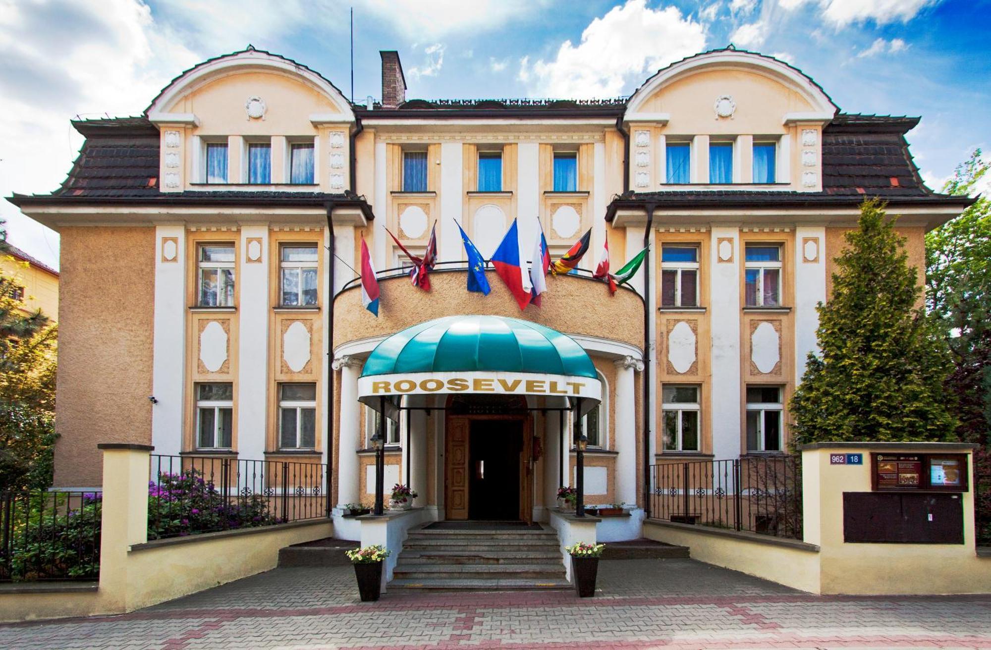 Hotel Roosevelt Litomerice Exterior photo