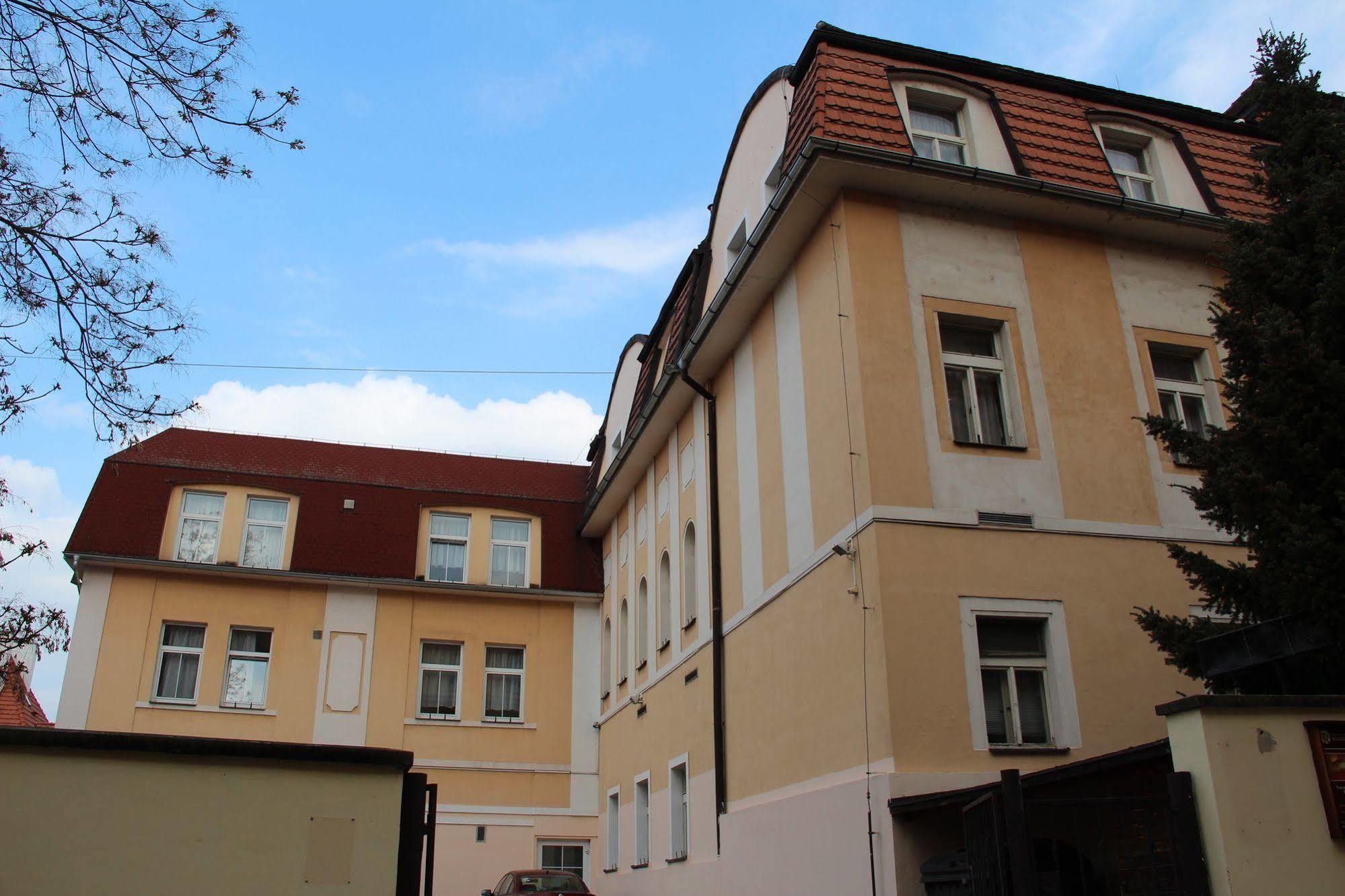 Hotel Roosevelt Litomerice Exterior photo