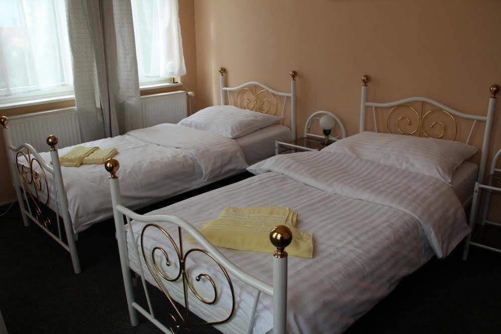 Hotel Roosevelt Litomerice Exterior photo
